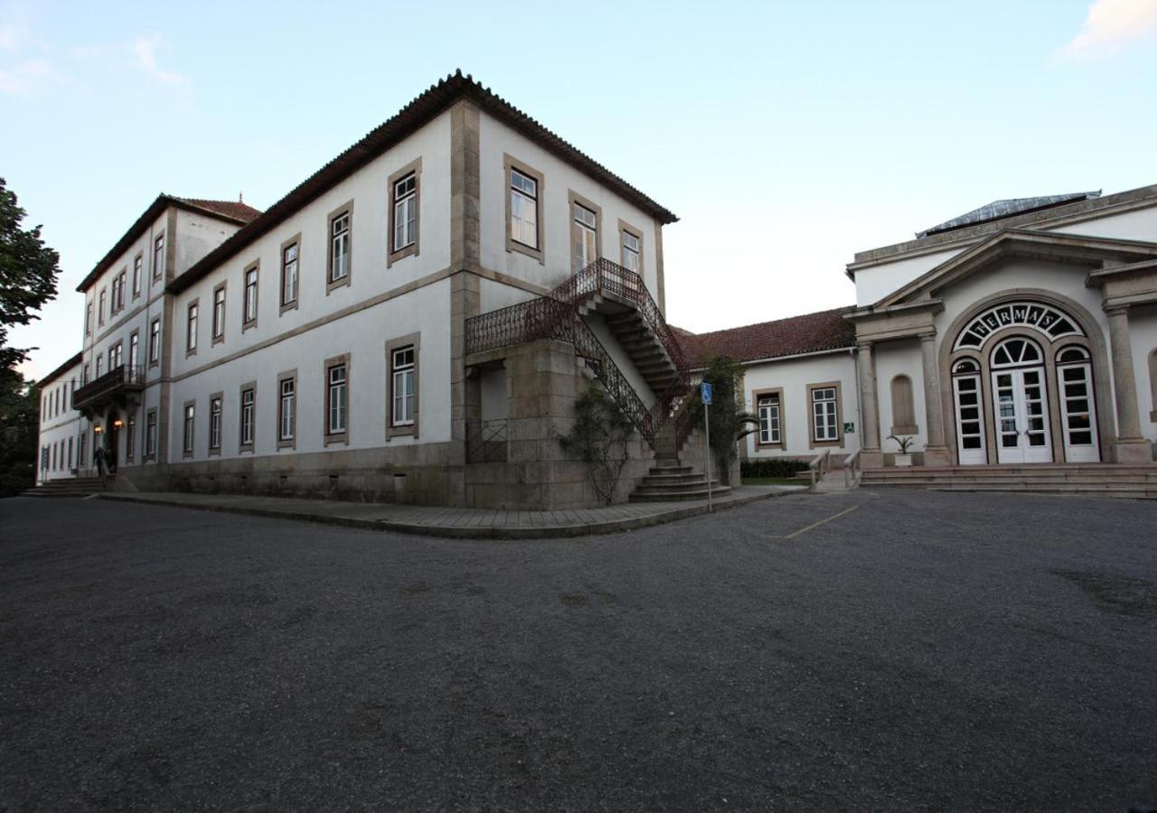 INATEL Entre-Os-Rios Portela (Porto) Exterior foto